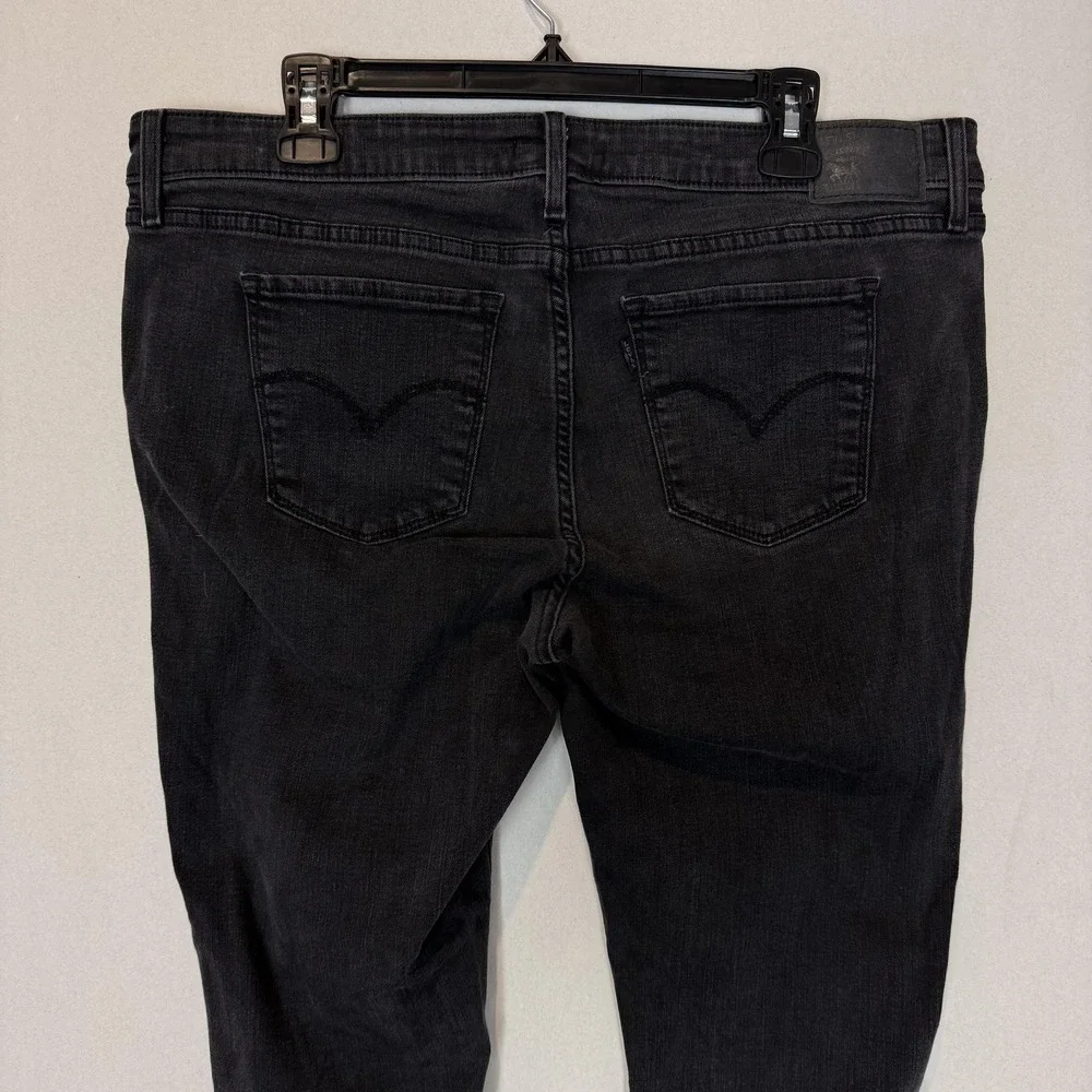 Levis brand levi